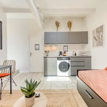 Bright - Rer B - Plateau De Saclay Palaiseau